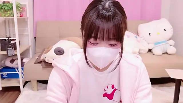 Snapshot of Mia--meow chatting on October 28, 1:32 pm Mia--meow online show from October 28, 1:32 pm