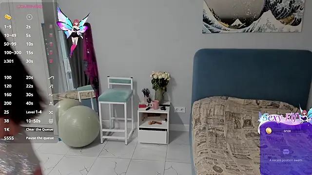 Julia  Frey online show from May 23, 3:05 am