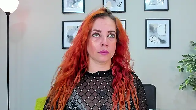 Snapshot of HannaBrave chatting on March 19, 7:25 pm HannaBrave online show from March 19, 7:25 pm