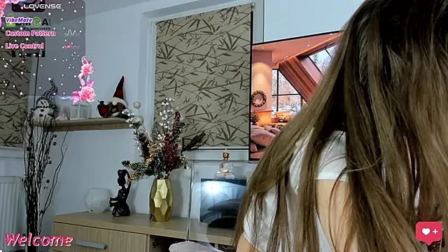 Snapshot of 3lla_Rose chatting on January 21, 10:41 pm 3lla Rose online show from January 21, 10:41 pm