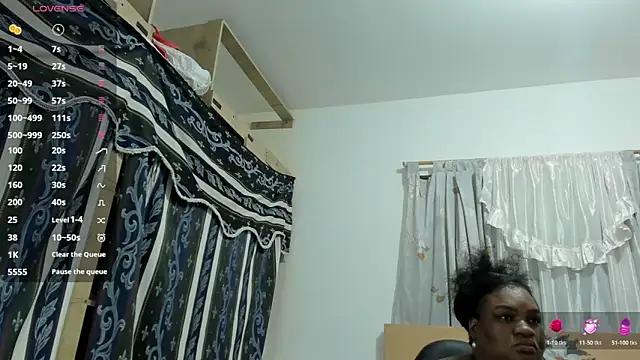 lilybaudyn  online show from February 20, 3:58 pm