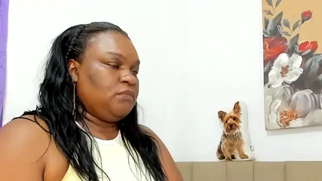 Snapshot of lilybaudyn_ chatting on November 11, 8:25 pm lilybaudyn online show from November 11, 8:25 pm