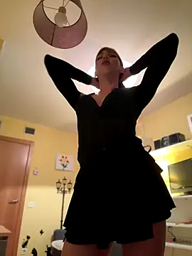 Snapshot of Carlita_cute chatting on December 5, 7:12 pm Carlita cute online show from December 5, 7:12 pm