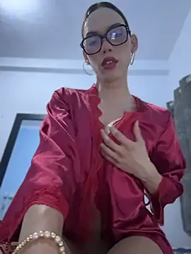 Carlita cute online show from May 1, 7:30 pm