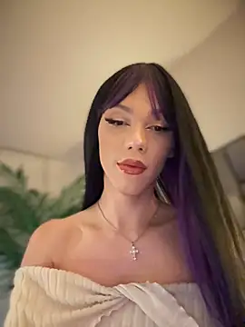 Snapshot of Carlita_cute chatting on February 6, 4:10 am Carlita cute online show from February 6, 4:10 am