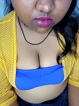 Snapshot of Sexy--queen1 chatting on September 10, 5:28 am Sexy--queen1 online show from September 10, 5:28 am