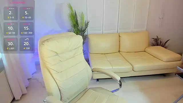 Daniela Kitty  online show from June 12, 8:56 am