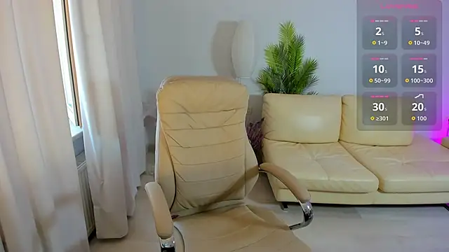 Daniela Kitty  online show from May 24, 9:31 am