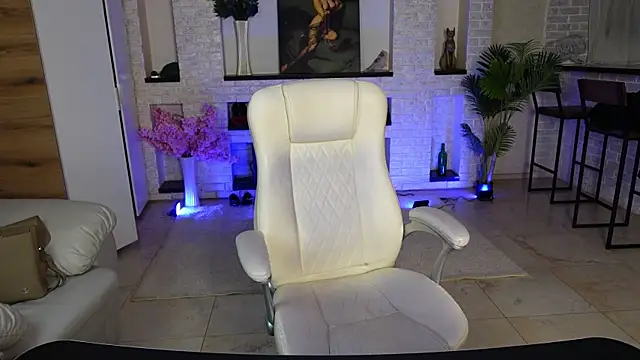 Daniela Kitty  online show from March 7, 9:48 am