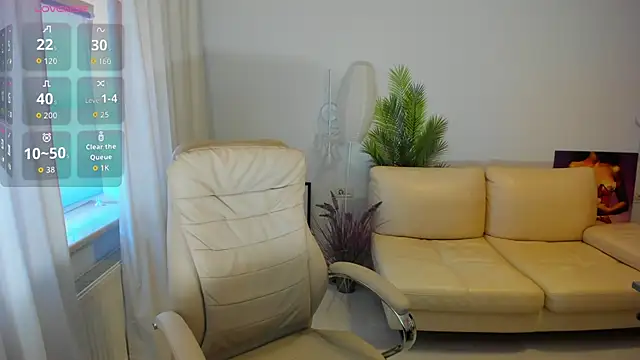 Daniela Kitty  online show from May 16, 8:24 am