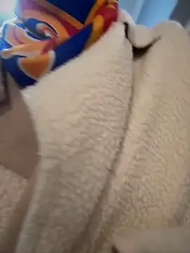 Snapshot of Crazy-Rosa chatting on February 14, 6:34 am Crazy-Rosa online show from February 14, 6:34 am