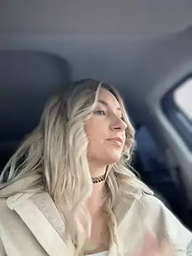 Crazy-Rosa online show from February 21, 6:15 am