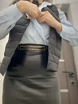 Snapshot of Crazy-Rosa chatting on January 31, 5:53 pm Crazy-Rosa online show from January 31, 5:53 pm