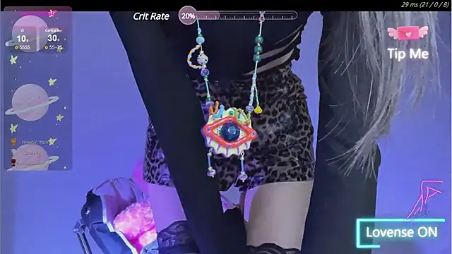 O0 0Q online show from December 12, 5:04 pm