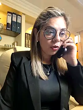 Snapshot of Cata_Office-12 chatting on March 10, 2:48 pm Cata Office-12 online show from March 10, 2:48 pm