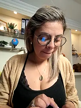 Snapshot of Cata_Office-12 chatting on March 11, 7:36 pm Cata Office-12 online show from March 11, 7:36 pm