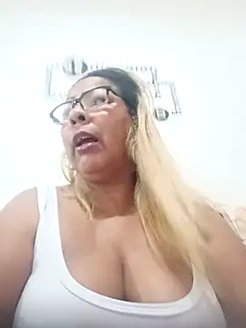 Afroditabichota online show from November 26, 11:38 pm