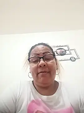 Afroditabichota online show from November 25, 11:59 pm