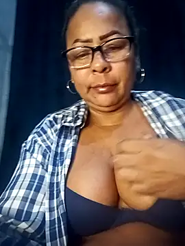 Afroditabichota online show from December 1, 10:16 am