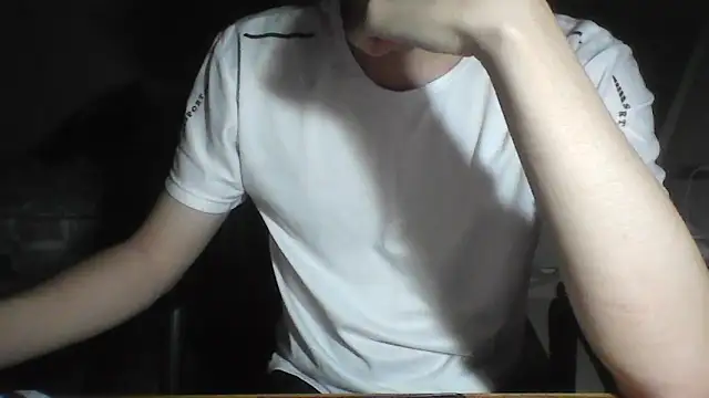 YunheLEE online show from April 8, 2:18 pm