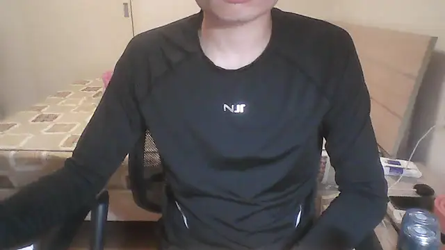 YunheLEE online show from April 2, 2:35 pm