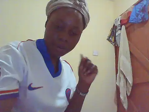 Snapshot of EBONYVANILLA02 chatting on November 20, 8:20 pm EBONYVANILLA02 online show from November 20, 8:20 pm