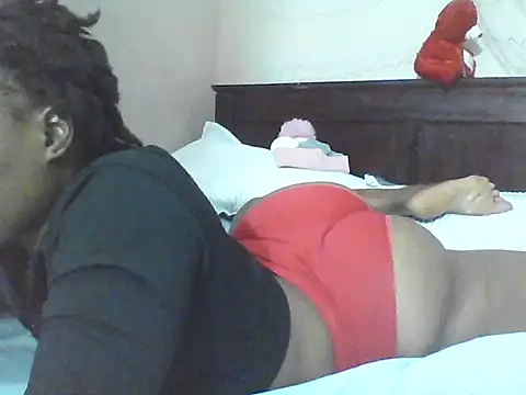 EBONYVANILLA02 online show from April 18, 1:24 pm
