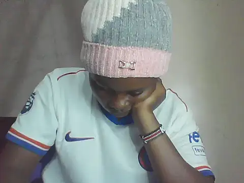 EBONYVANILLA02 online show from March 1, 7:19 am