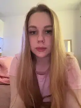 Marylallka5 online show from June 10, 11:11 am