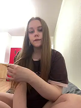 Marylallka5 online show from April 4, 2:01 pm