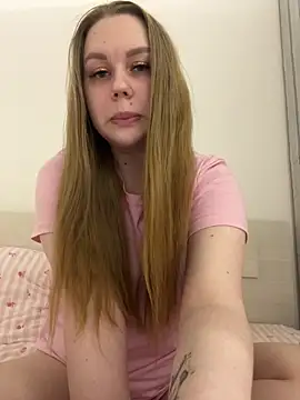 Marylallka5 online show from May 1, 8:36 pm