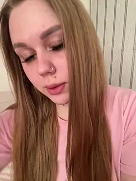 Marylallka5 online show from May 7, 9:56 am