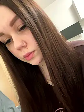 Snapshot of Marylallka5 chatting on January 18, 2:09 pm Marylallka5 online show from January 18, 2:09 pm