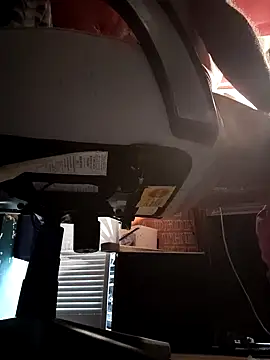 Gillygilly76 online show from October 16, 1:41 pm