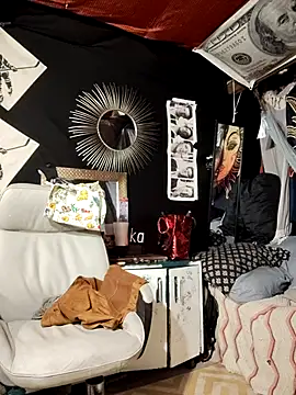 Gillygilly76 online show from November 17, 12:25 am