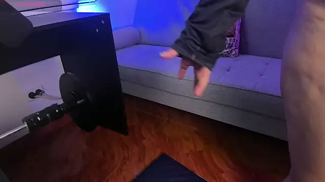 Snapshot of Gaby_Miller22 chatting on November 30, 4:08 pm Gaby Miller22 online show from November 30, 4:08 pm