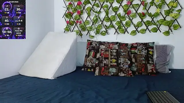 Snapshot of ValeryThunder chatting on November 26, 10:37 am ValeryThunder online show from November 26, 10:37 am