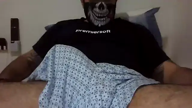 Snapshot of LorddVikingg chatting on December 16, 7:51 pm LorddVikingg online show from December 16, 7:51 pm