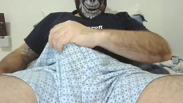 Snapshot of LorddVikingg chatting on December 18, 4:39 am LorddVikingg online show from December 18, 4:39 am