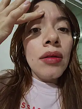 valery mora online show from April 5, 4:30 am