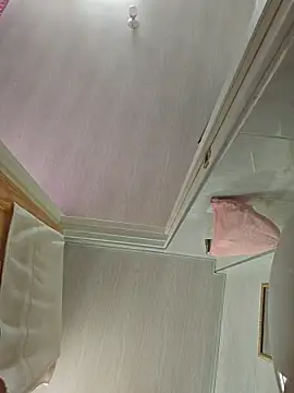 valery mora online show from November 21, 6:18 pm