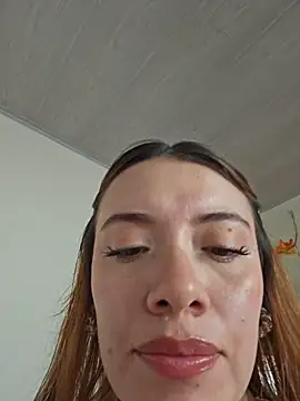 valery mora online show from October 30, 5:21 pm