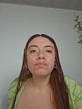 valery mora online show from October 9, 5:13 pm