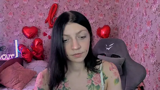 Lolly Haze online show from February 11, 5:40 am