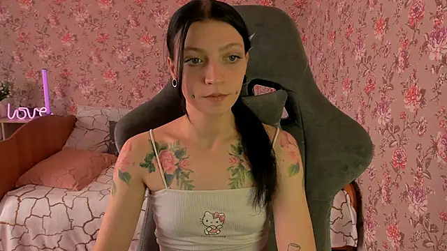 Lolly Haze online show from October 20, 6:26 am