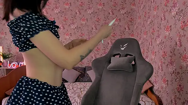 Lolly Haze online show from November 27, 4:24 am