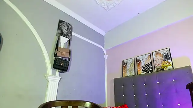 sexy-luna-star-ts online show from January 8, 8:48 pm