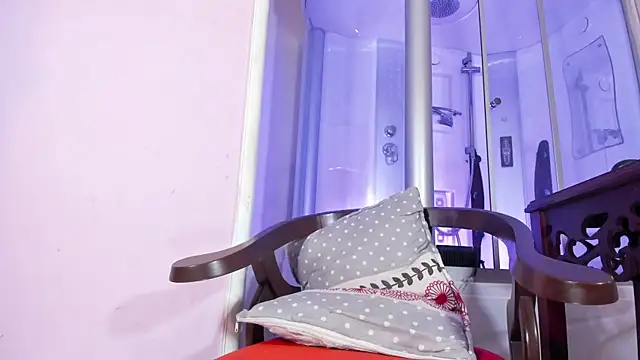 sexy-luna-star-ts online show from December 3, 6:29 pm