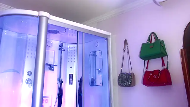 sexy-luna-star-ts online show from November 6, 10:36 pm