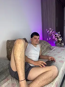  Ottis  online show from February 9, 1:20 pm